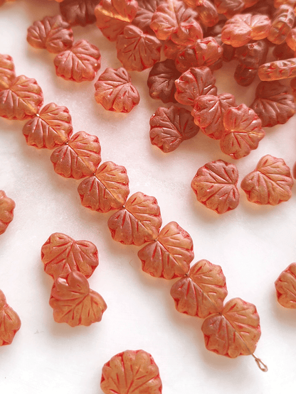 Vine leaf beads 13mm - green & red