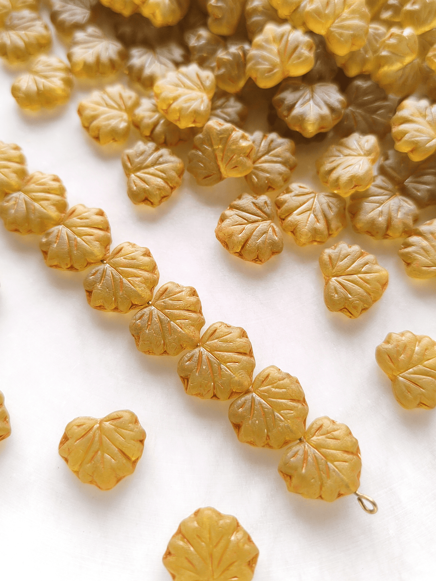 Vine leaf beads 13mm - green & light brown