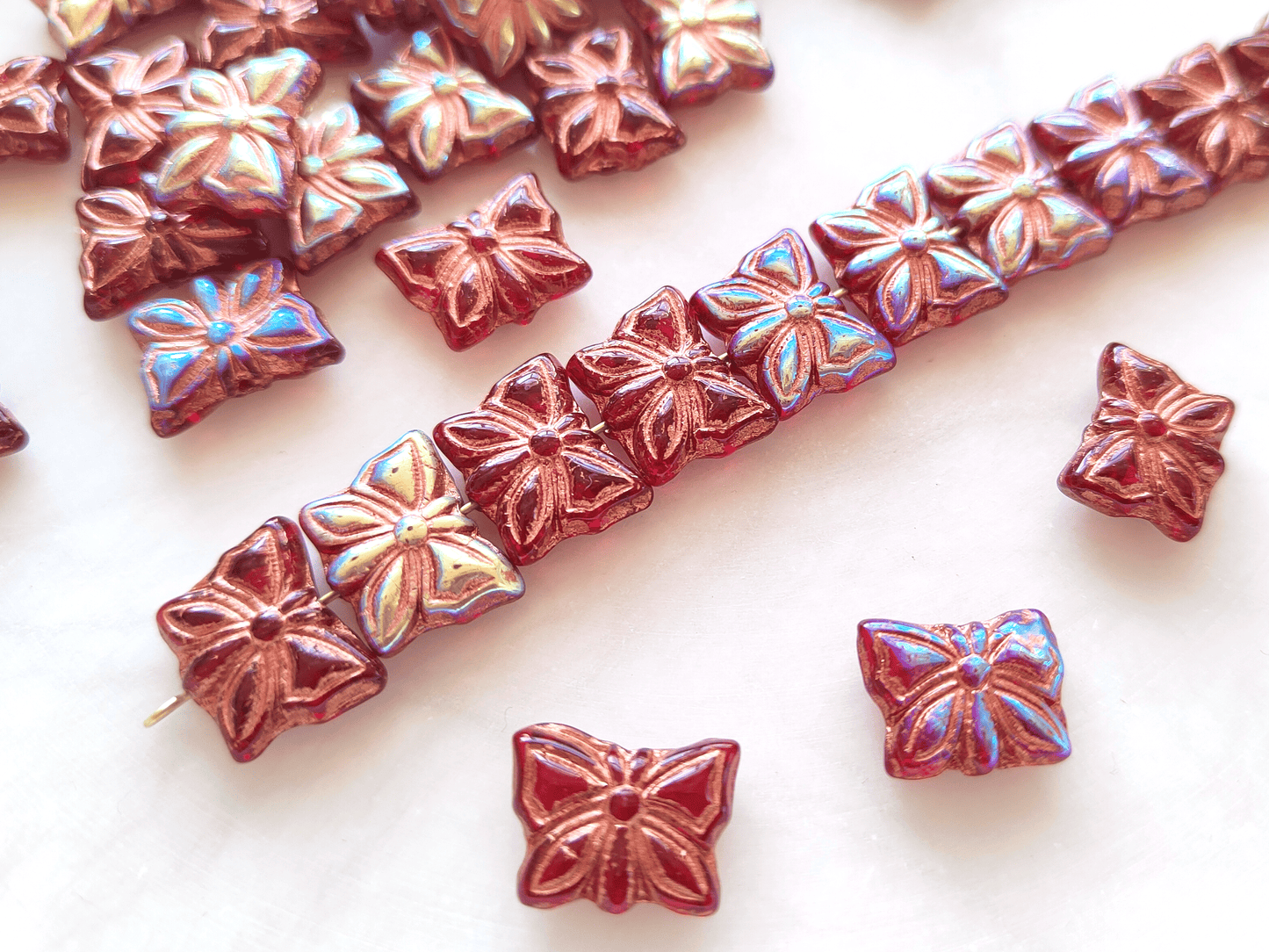 Butterfly beads 15x12mm - dark red AB