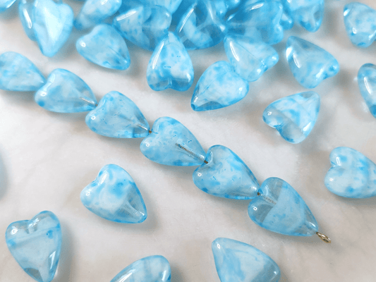 Love heart beads 16x13mm - white & light blue