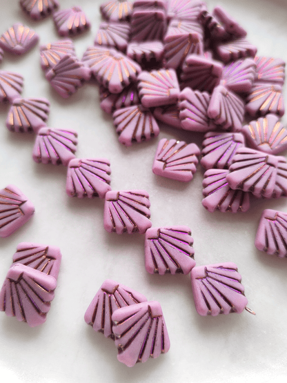 Fan ornament beads 17mm - pink & Marea