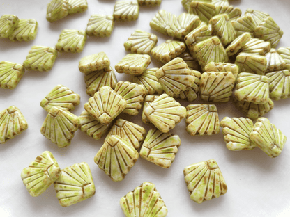 Fan ornament beads 17mm - light green & brown speckled