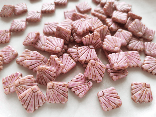 Fan ornament beads 17mm - light pink & brown speckled