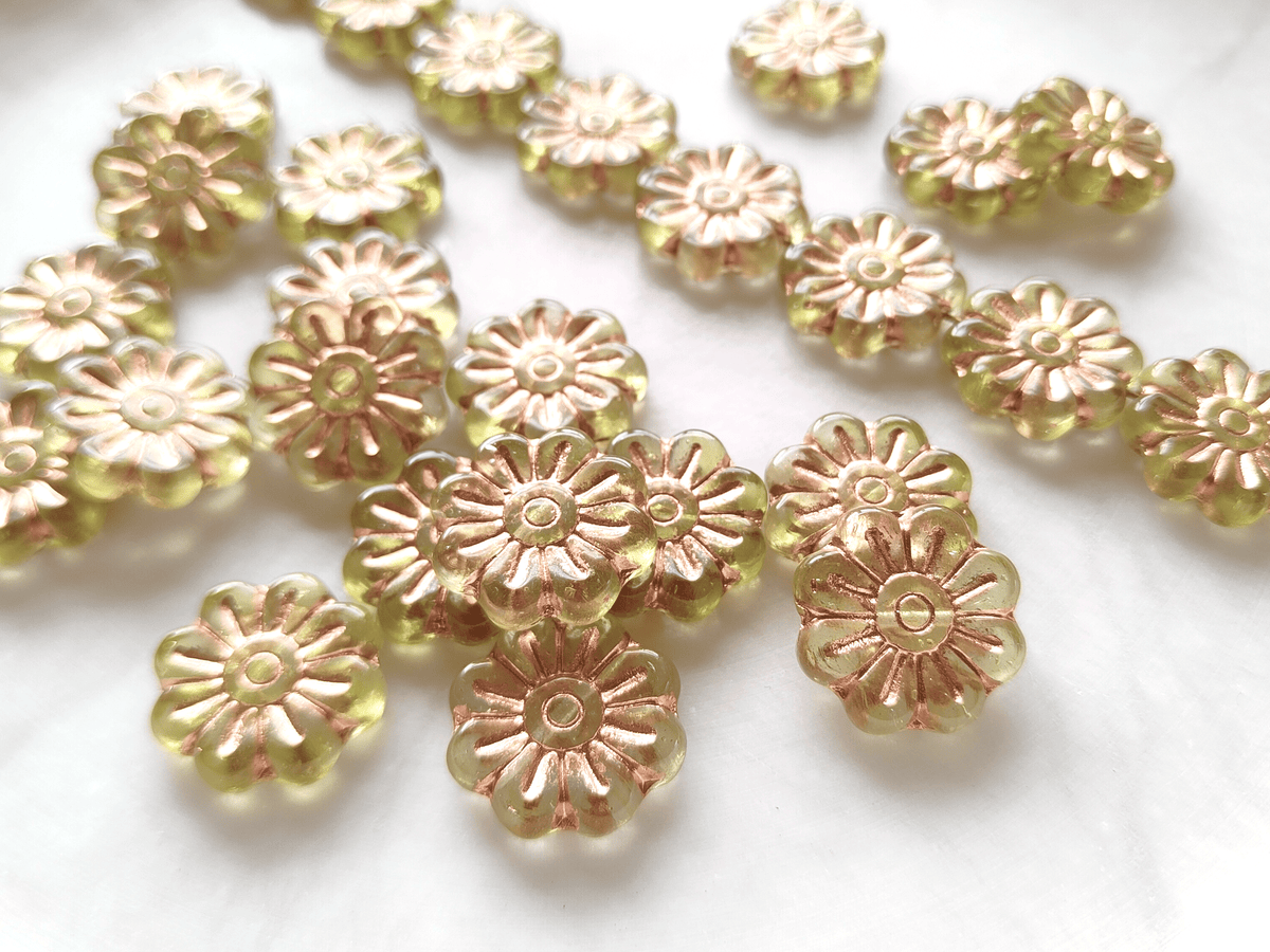 Daisy flower beads 18mm - light green & copper