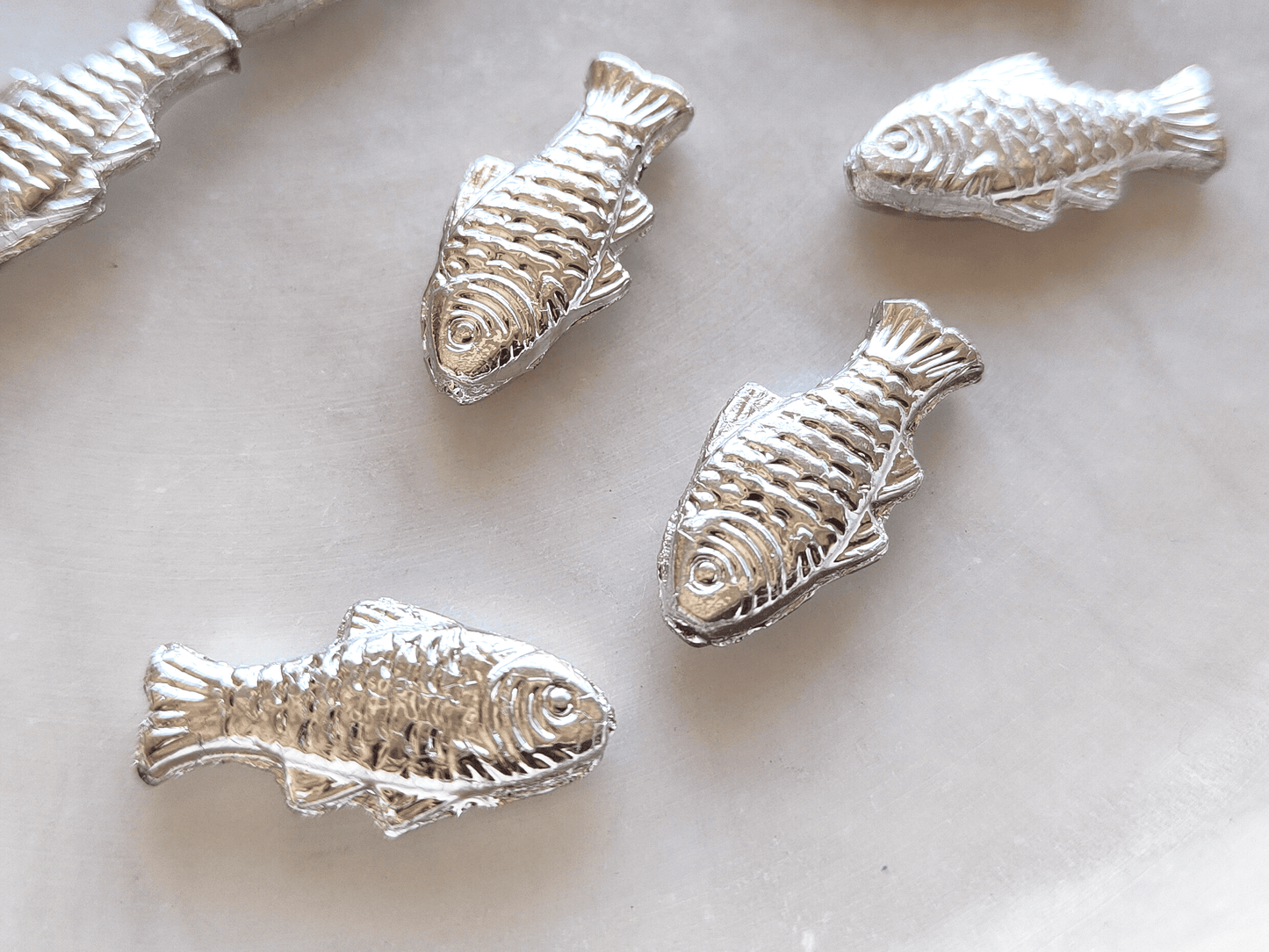 Trout beads 24x10mm - shiny silver