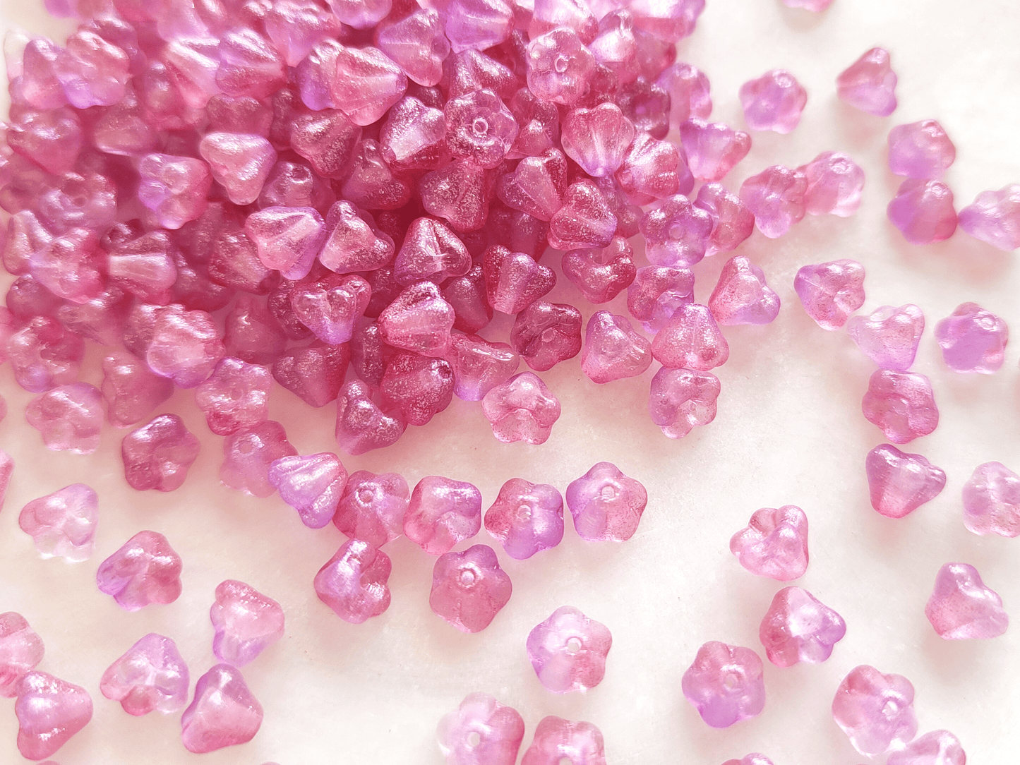 Bell flower beads 4x6mm - pink glitter