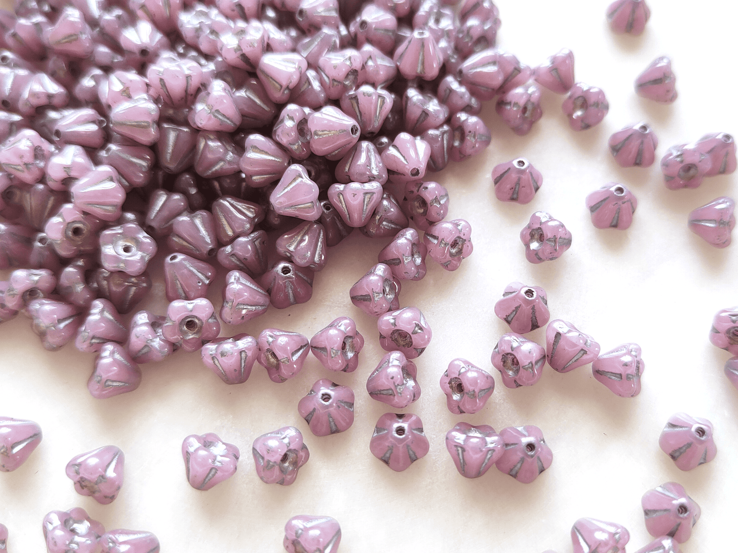 Bell flower beads 4x6mm - dusty light pink & silver