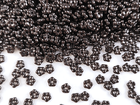 Forget-me-not flower beads 5mm - black