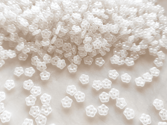 Forget-me-not flower beads 5mm - milky white