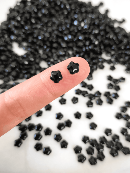 Star beads 6mm - opaque black