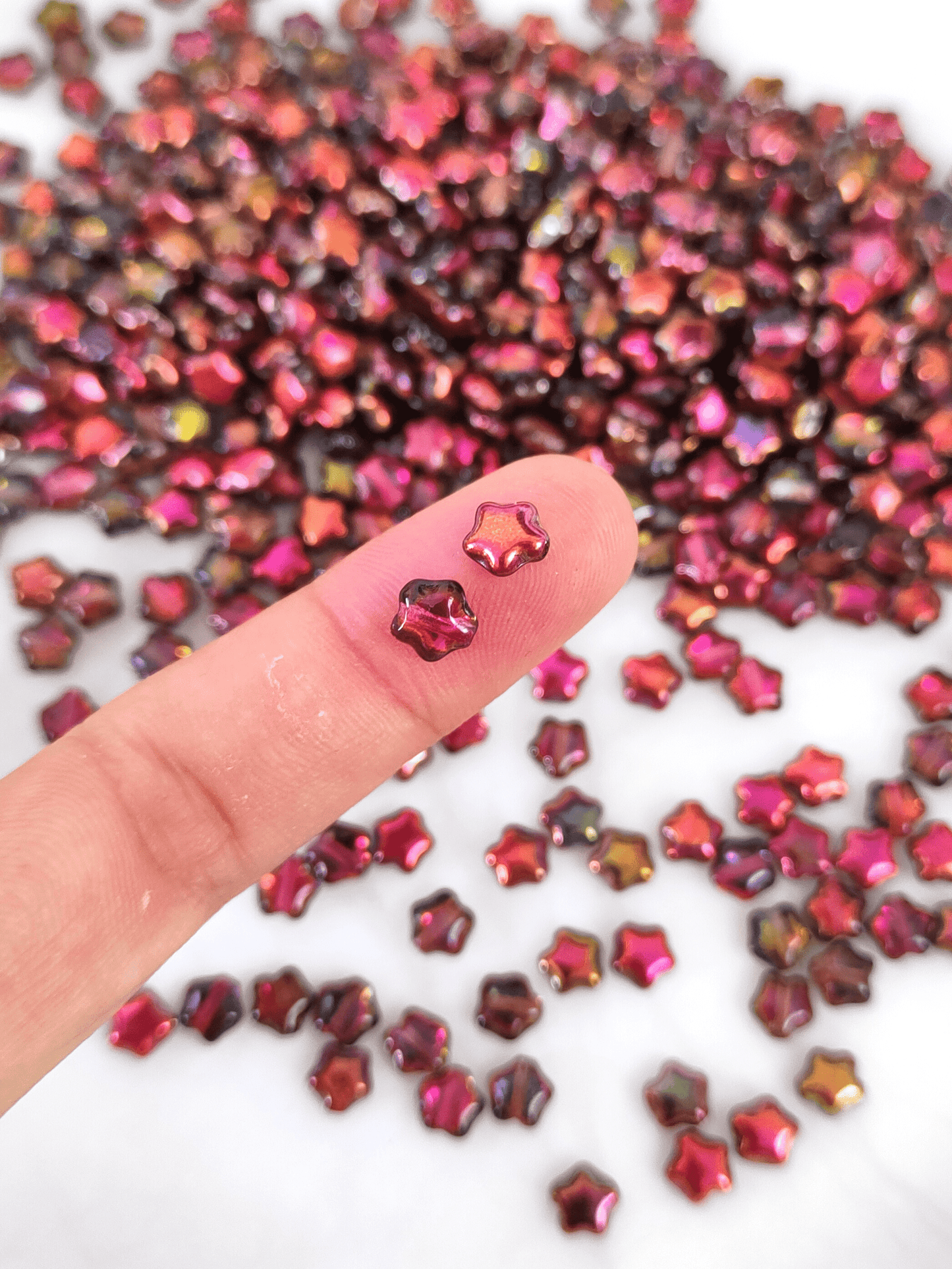 Star beads 6mm - red marea