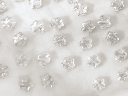 Star beads 8mm - colorless & silver speckles