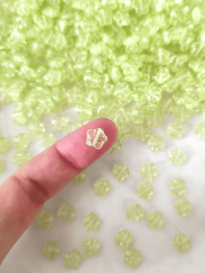 Star beads 8mm - green crackle