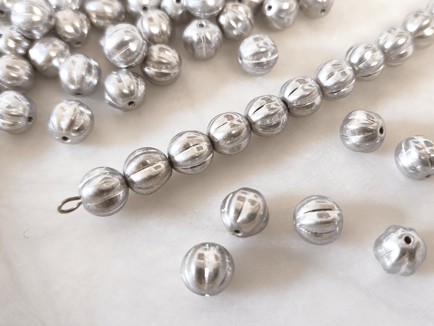 Melon beads 8mm - silver