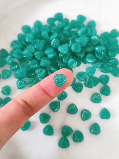 Linden leaf beads 9mm - spruce green