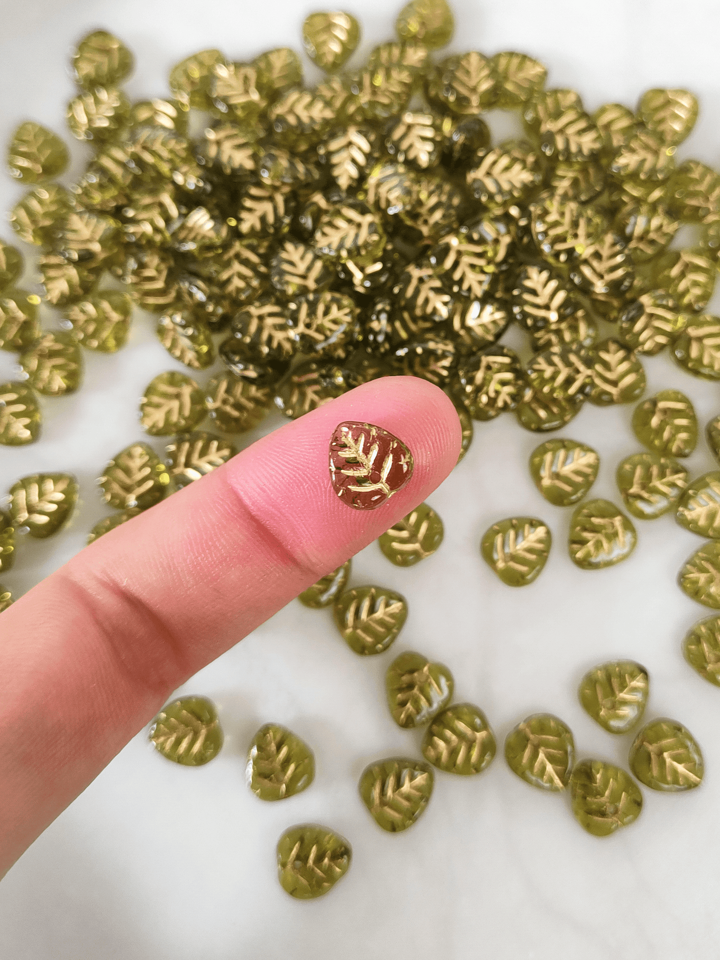 Lindenblätter 9mm - Grasgrün & Gold