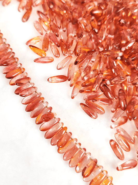 Dagger beads 3x11mm - orange