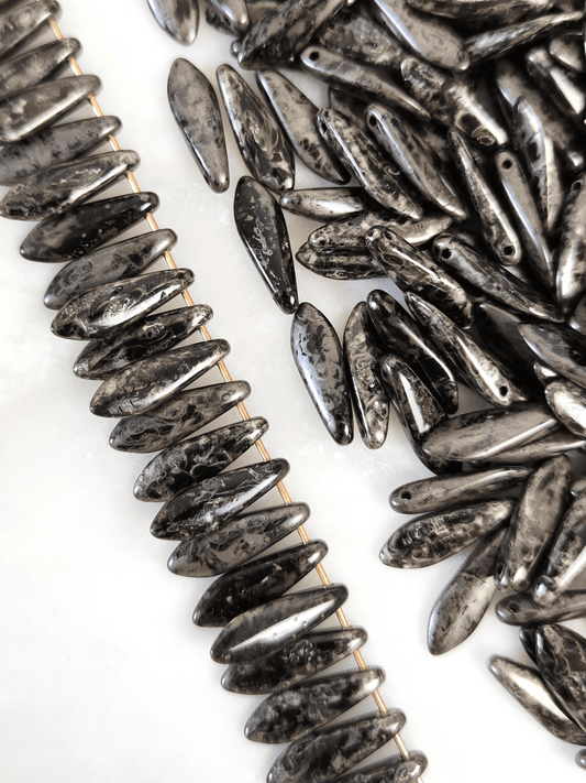 Dagger beads 5x16mm - black & silver patterning