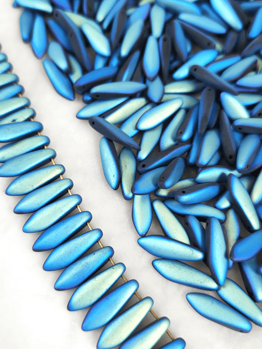 Dagger beads 5x16mm - matt blue iris