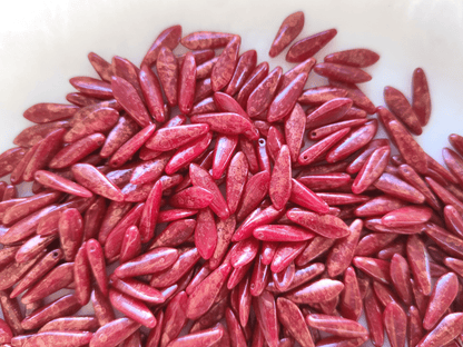 Dagger beads 5x16mm - dark red & copper shimmer