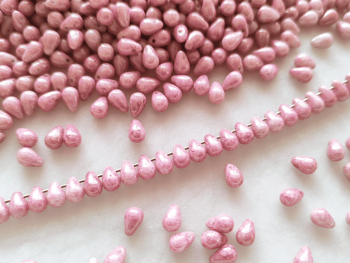 Drop beads 4x6mm - pastel pink