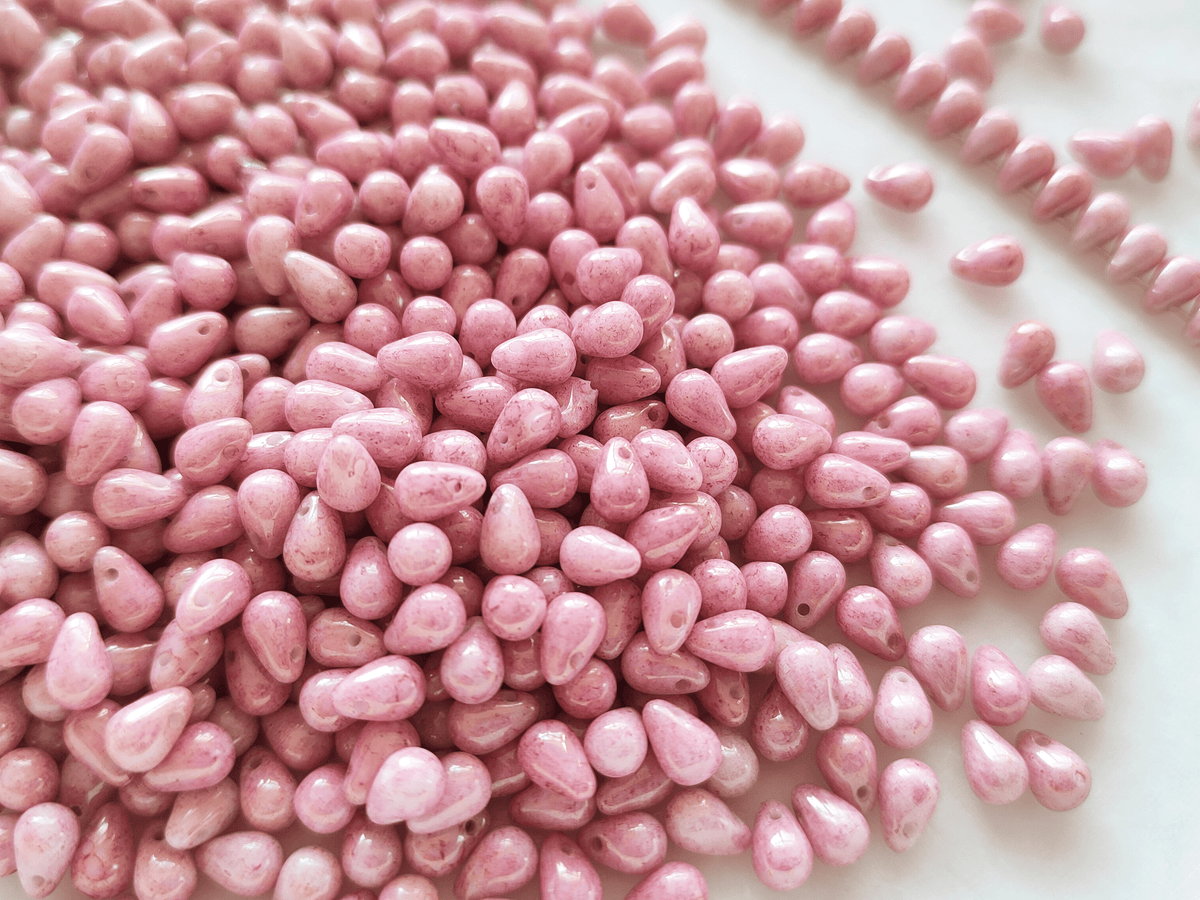 Drop beads 4x6mm - pastel pink
