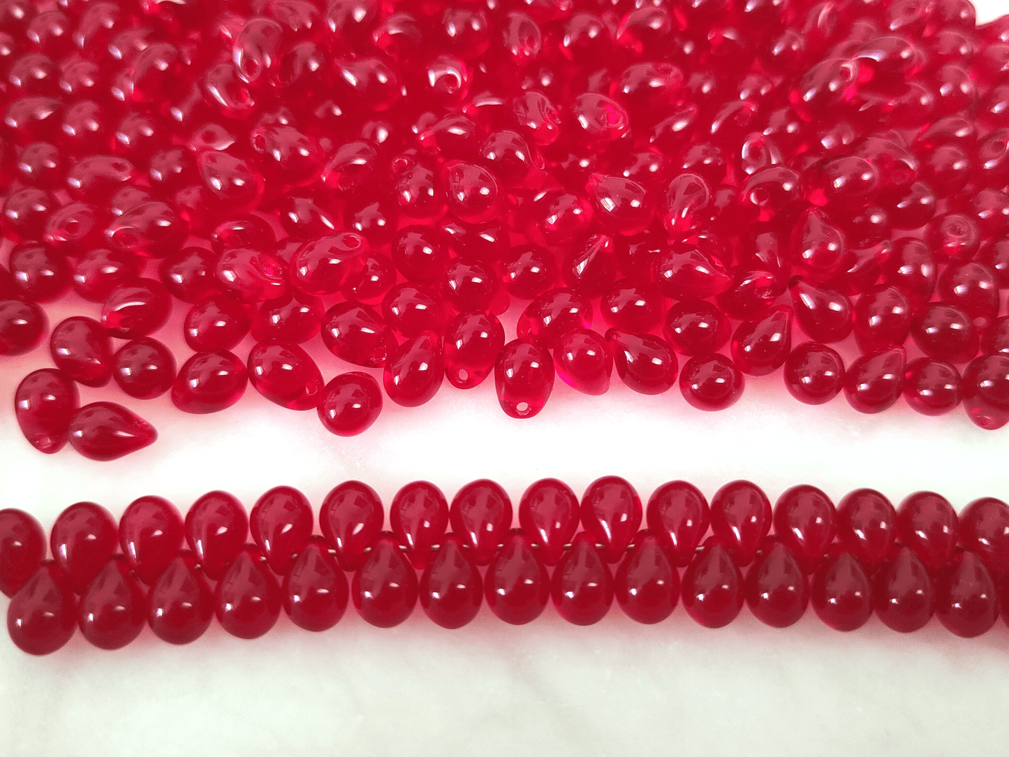 Drop beads 5x7mm - red