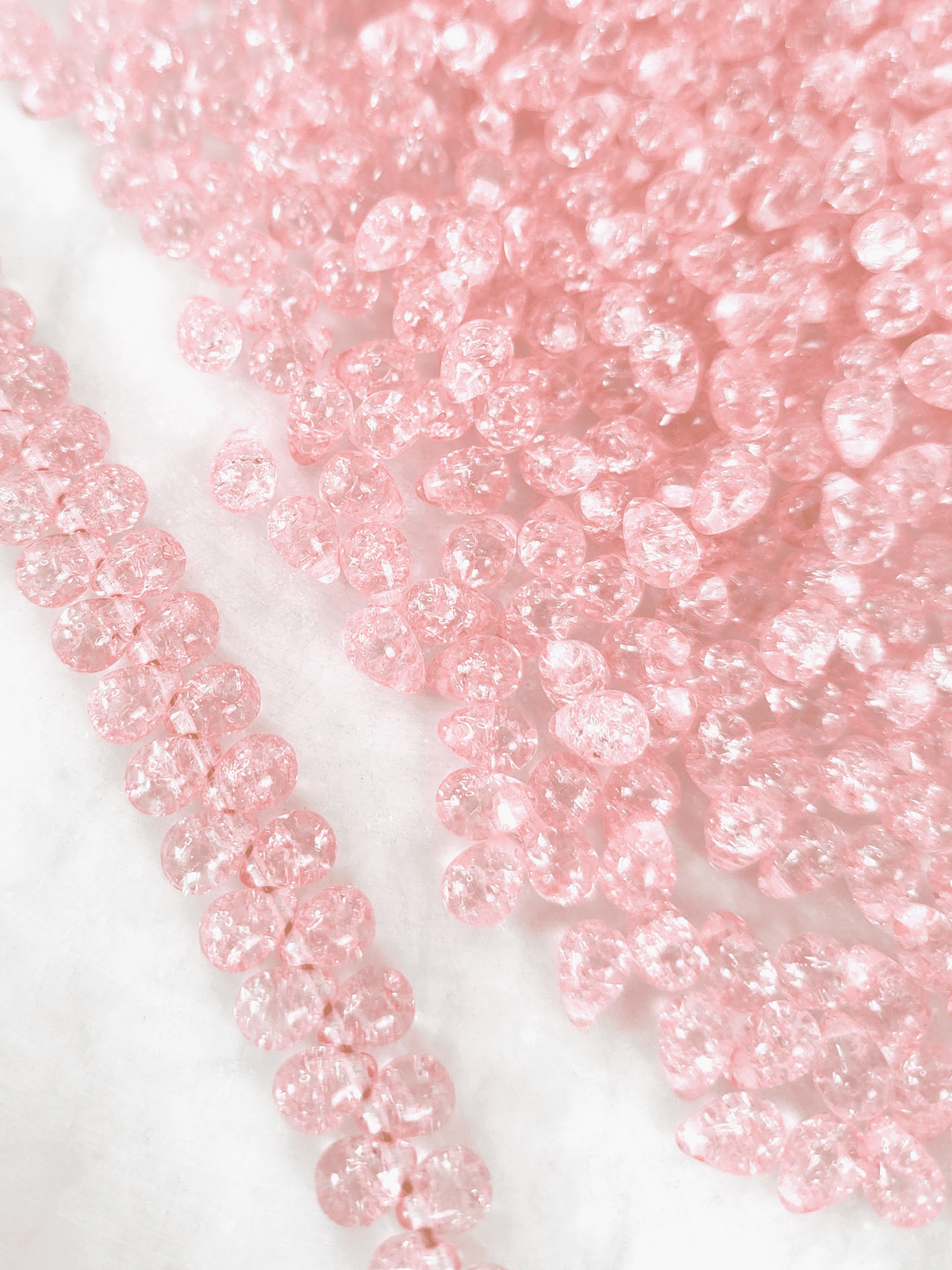 Tropfen 5x7mm - Babypink Crackle