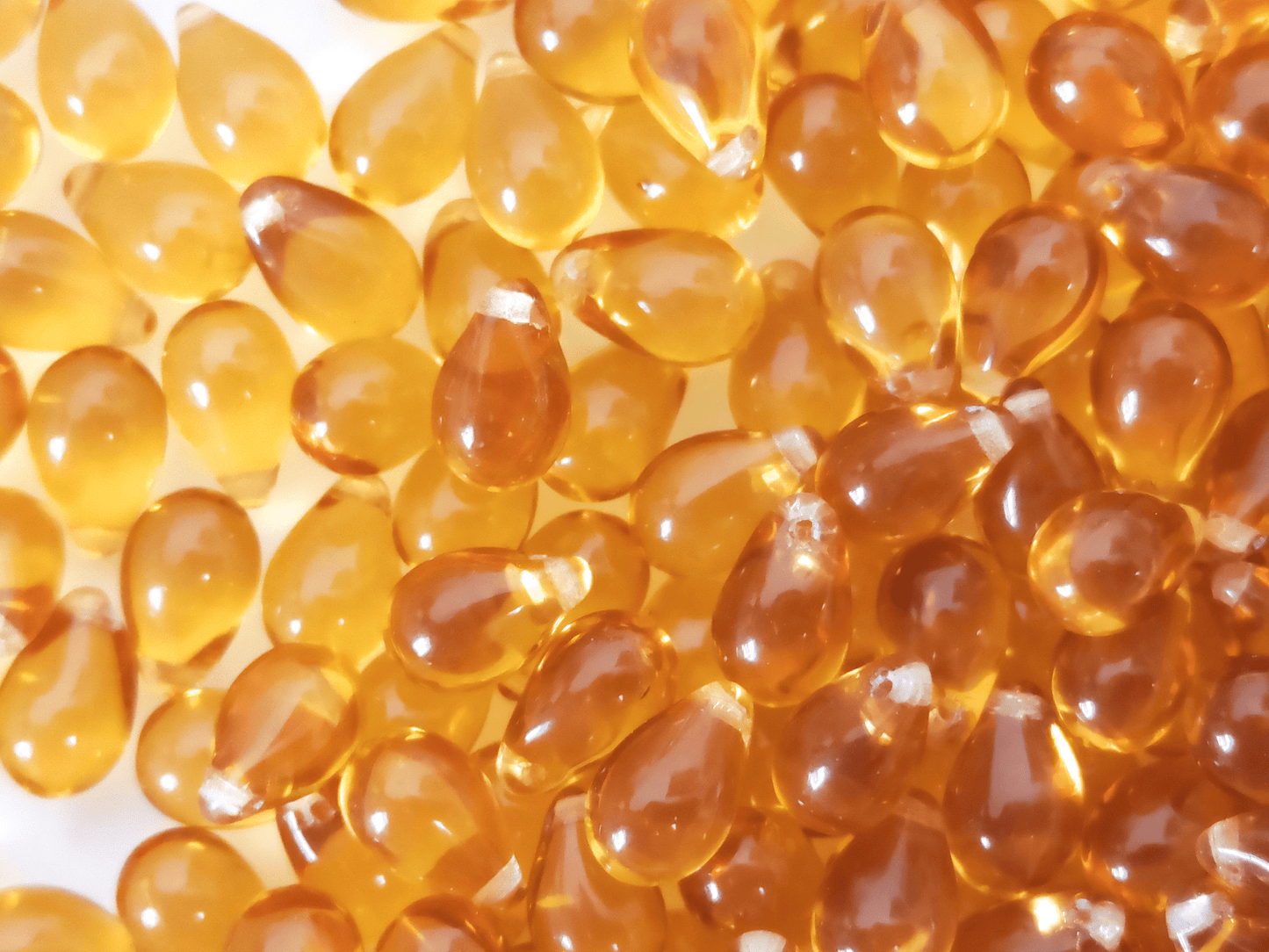 Drop beads 6x9mm - amber / orange