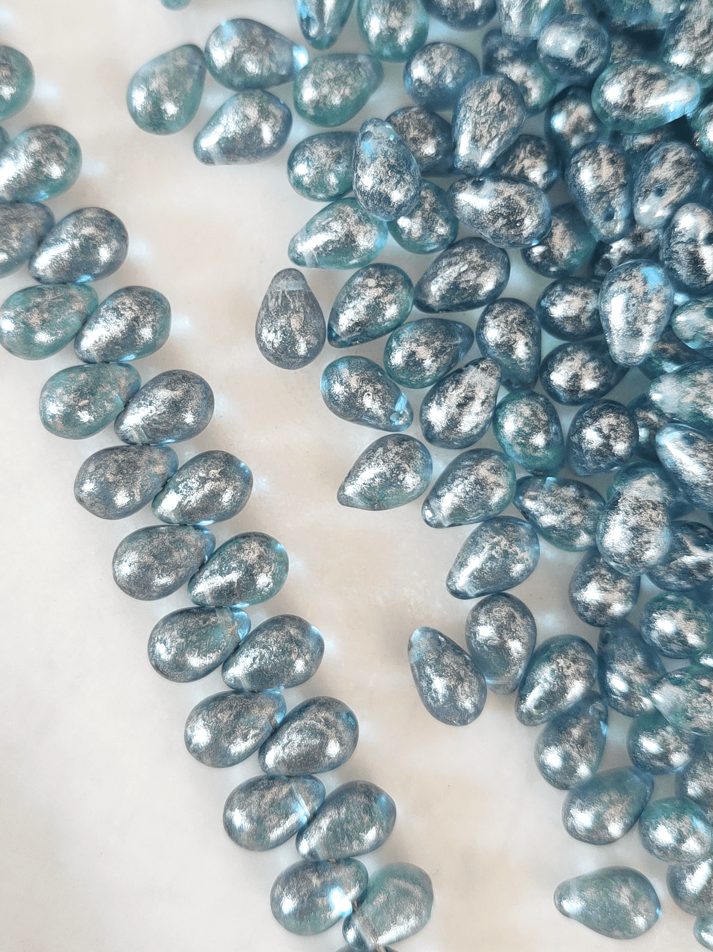 Tropfen 6x9mm - Himmelblau & Silber