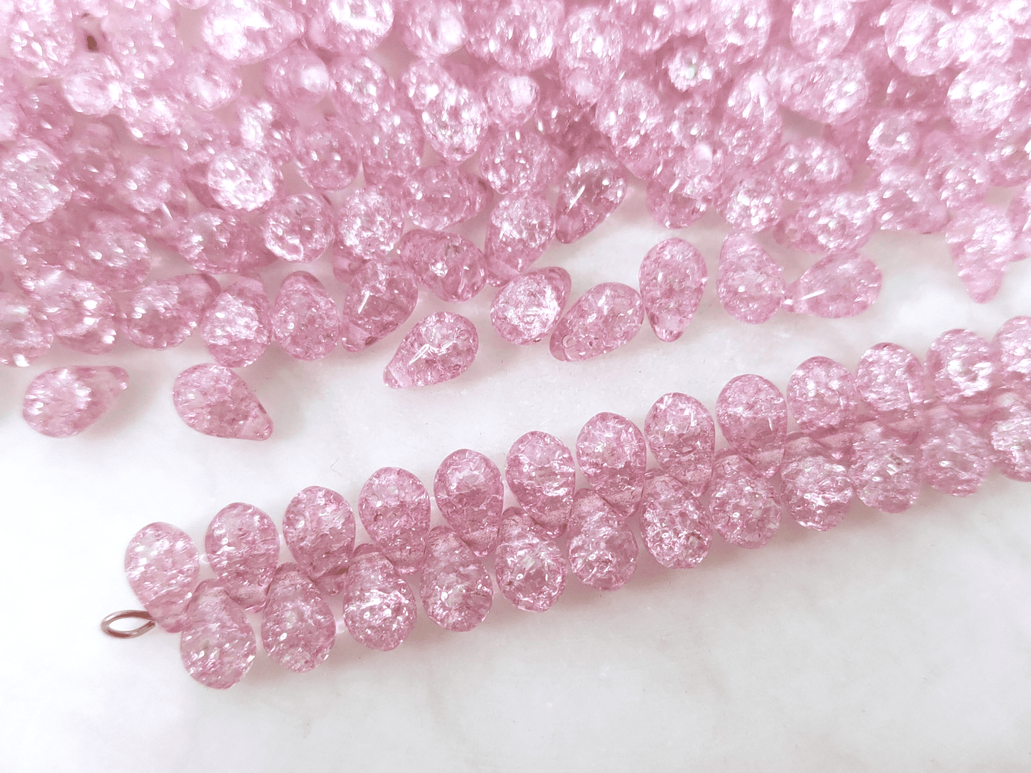 Drop beads 6x9mm - lilac crackle