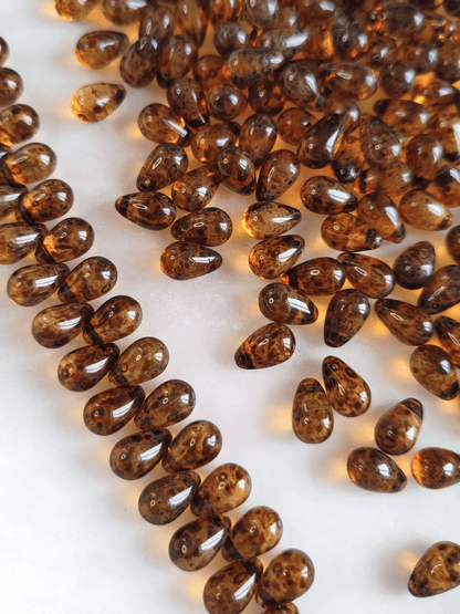 Drop beads 6x9mm - brown Picasso