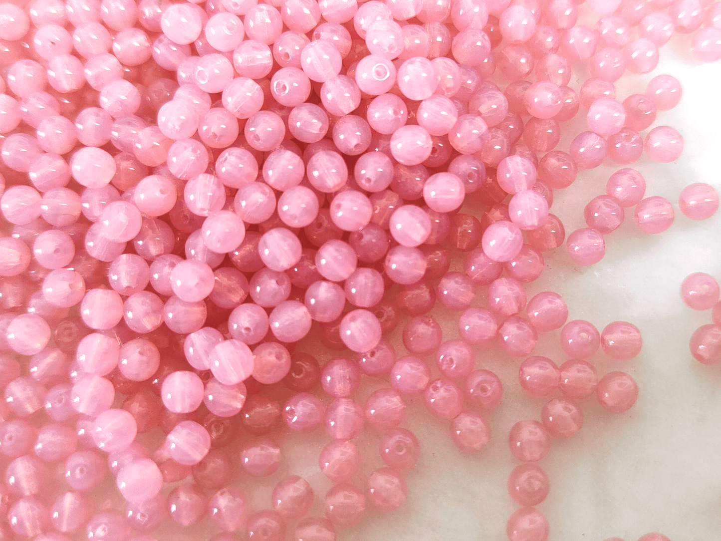 4mm round beads - milky light pink