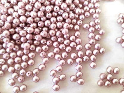 4mm round beads - muted pastel purple pearlescent